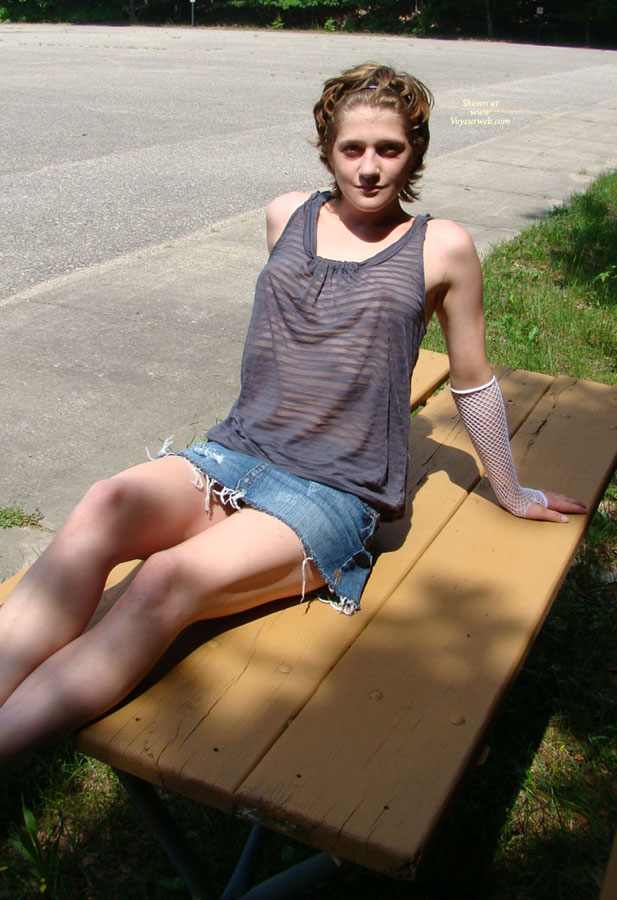Pic #1 *SP Exhibitionist In Training