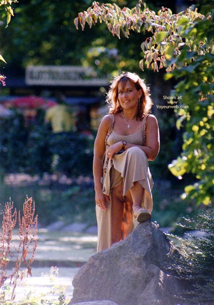Pic #1Catti  In The Park