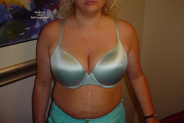 Pic #1Cincy Wifes New Undies