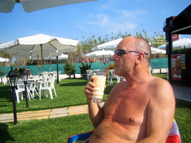 Pic #1M* Scottish Guy 56 Looking For Vacation Couple