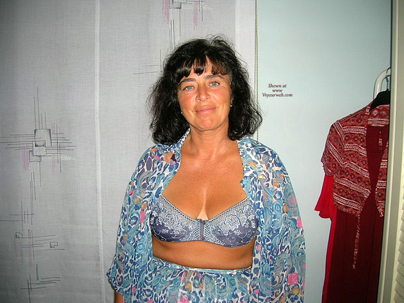 Pic #1 Italian Wife