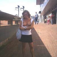 Vanesa En El Maremagnum