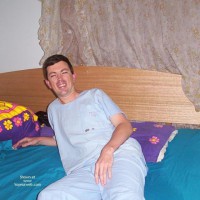 Pic #1M* Queek In Scrubs For The Ladies