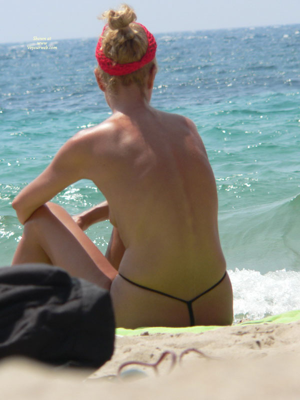 Pic #1Lady In Thong
