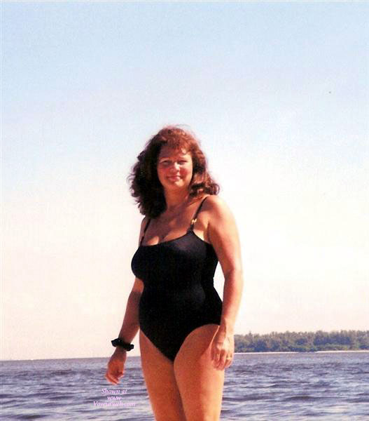 Pic #1Party Girl