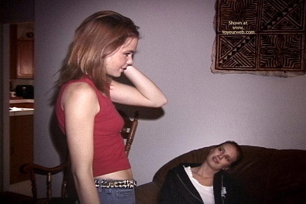 Pic #1Alex Gives Leila A Naked Massage