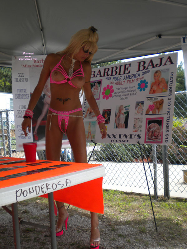 Pic #1 J's Nudes A Poppin #7