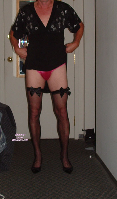 Pic #1M* Zeddy Dresses Up