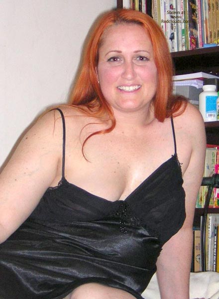 Pic #1Naughtysimone Fingers And Gets Fingered