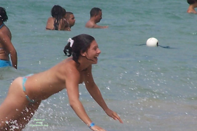 Pic #1Beatch Voyeur French