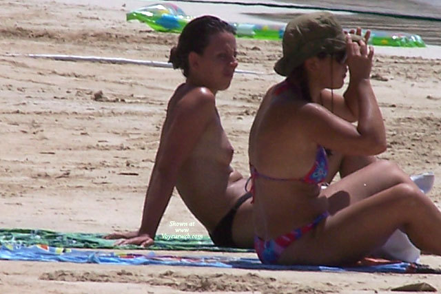 Pic #1 Beatch Voyeur French