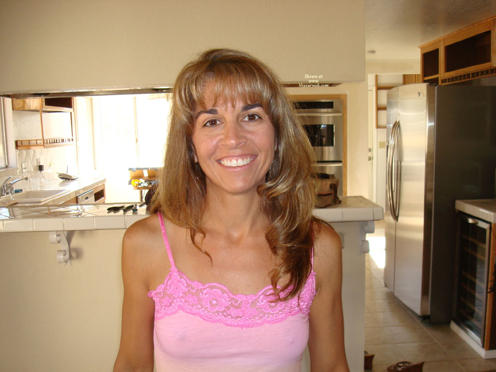 Pic #1 Brunette- No One Home