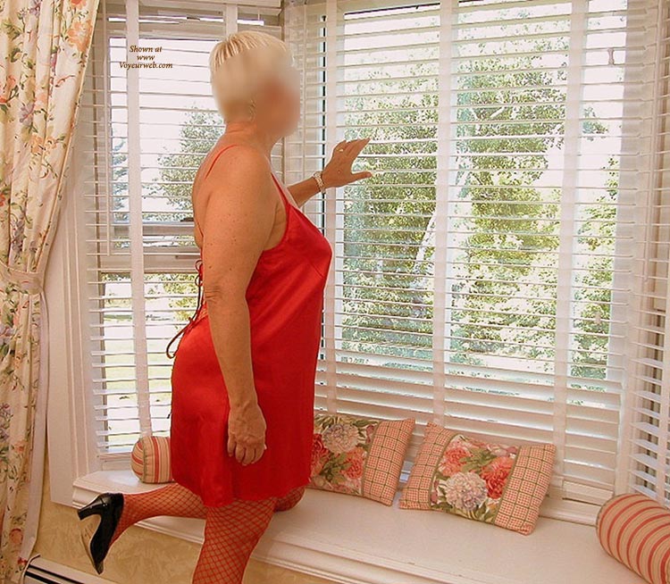 Pic #1In Red For My Neighbor