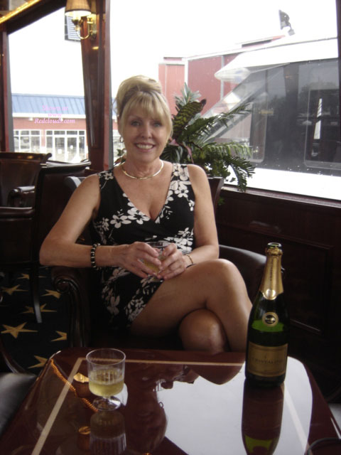 Pic #1Daisy, Pool &amp; Mixed