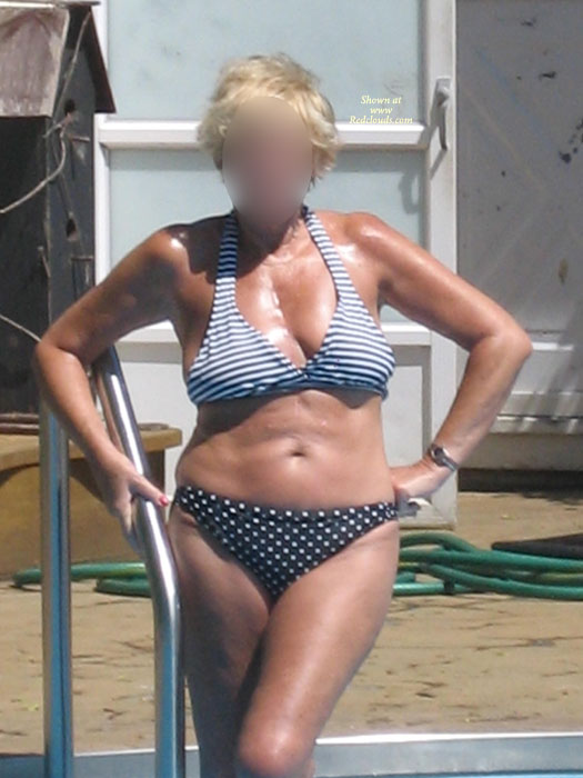 Pic #1Summer Time Fun With Diva