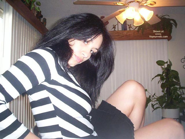 Pic #1Loren Shows Bold Personality