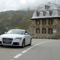 *LC Naked Traveler James Bond's Pass