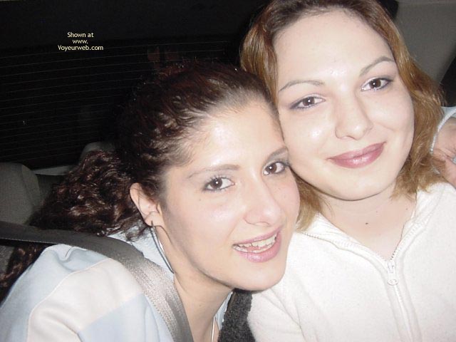 Pic #1Gg Sheena Gets Frisky