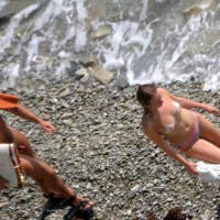 Pic #1Hidden masturbation on beach