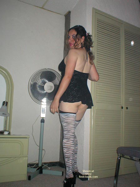 Pic #1Hot Latin Baby !!