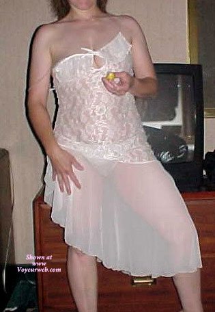 Pic #1 Horny Wife