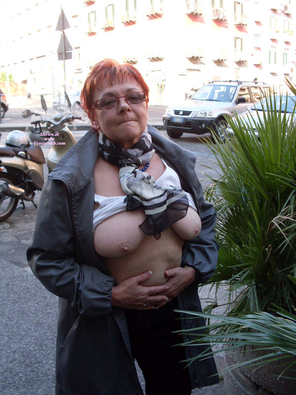 Pic #1 Around Napoli