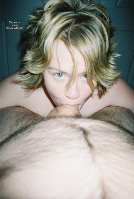Pic #1*EY Princess 34dd's Eye Contact