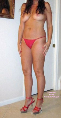 Pic #1 Euro Milf