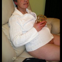 Pic #1 She Can Not Take The Booze