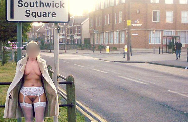 Pic #1 David's Sussex Milf Out &amp; About