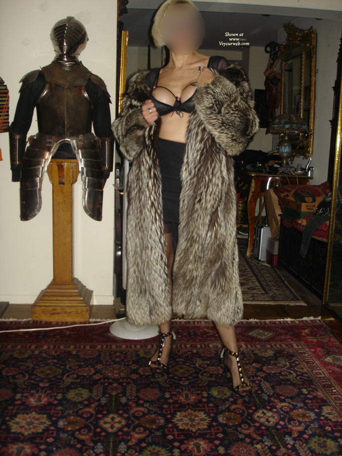 Pic #1NY Nylons Monica