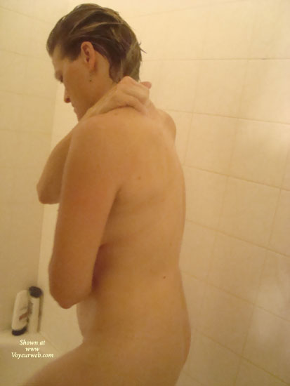 Pic #1Hidden Shower