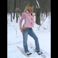 Nikkie Goes For The Snow Pics