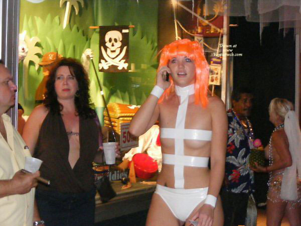 Pic #1Random