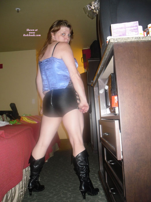 Pic #1Bbw - Bustier, Leather &amp; Boots