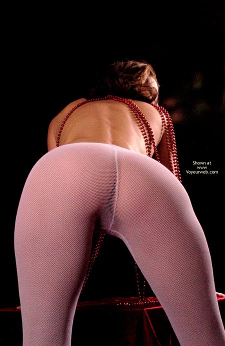 Fishnet Stockings - Bend Over, Rear View, Stockings , Fishnet Stockings, Red Beads, White Pantyhose, Pantyhose Fetish, Rear Shot, Bent Over, Wfi