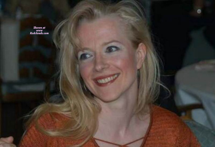 Pic #1Angelika Enjoys Herself 2