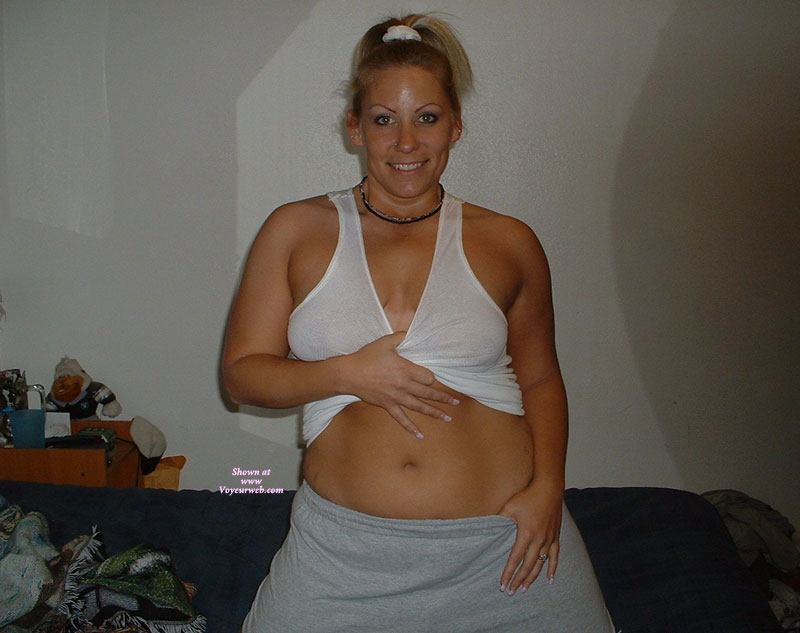 Pic #1 Look At Me!