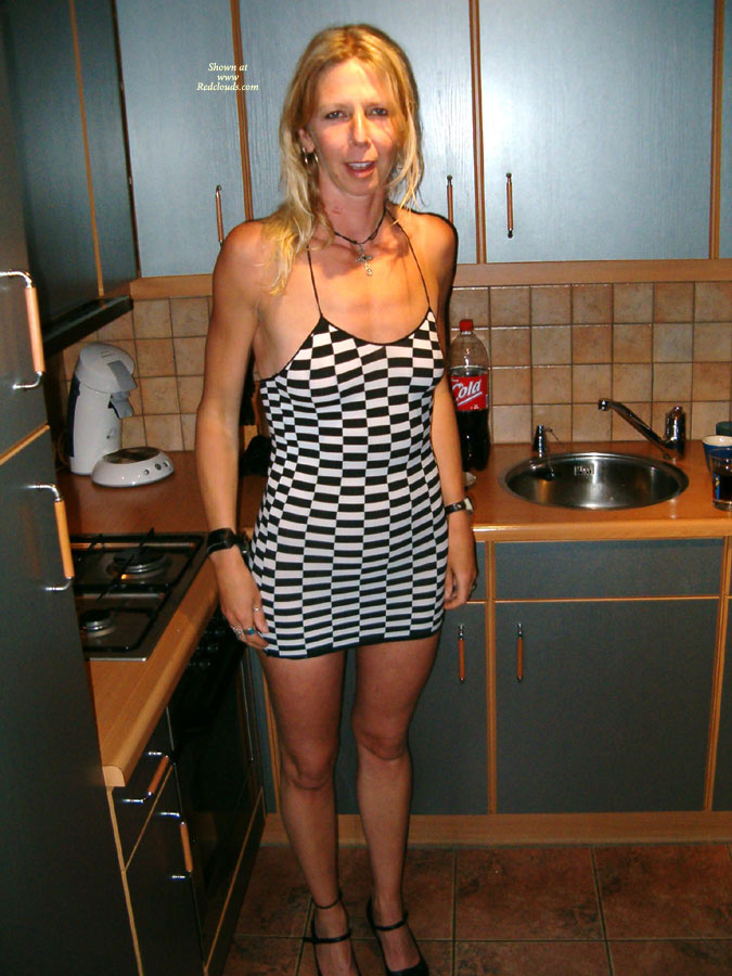 Pic #1Loose Linda