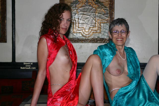 Pic #1*Gg Supergal And Sushigirl At Vwhedo Vacation