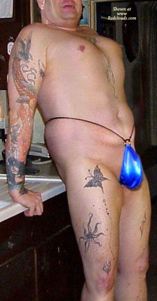 Pic #1M* Thongs 2