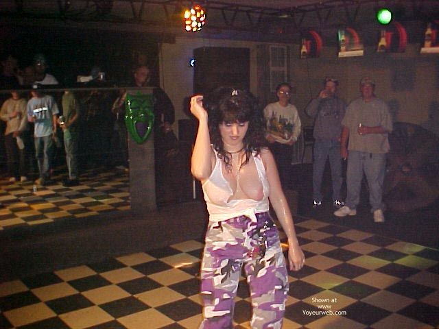 Pic #1Great Wet T Contest  1