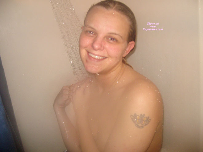 Pic #1Nude Me, The Shower