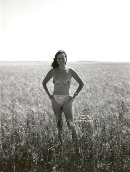 Pic #1Black & White Beauty