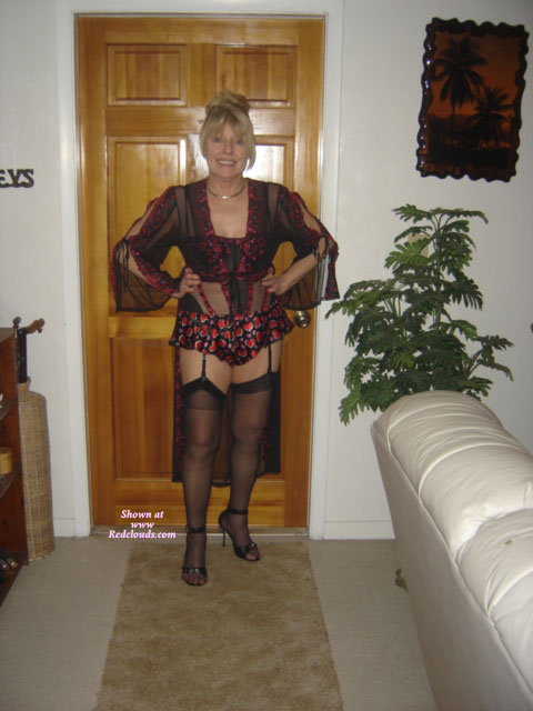 Pic #1Daisy Valentine's Day