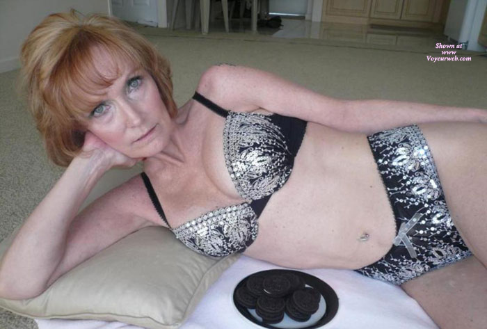 Pic #1 Topless Amateur, Milk And Cookies