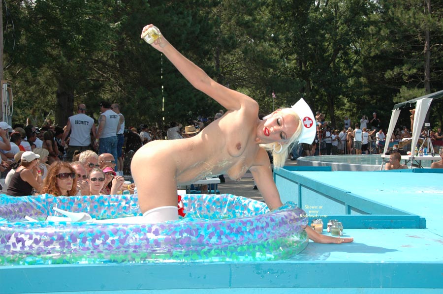 Pic #1Contestant Escort