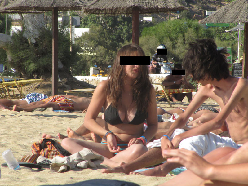 Pic #1Street Voyeur:&nbsp;Grecia Estate 2009 - 1
