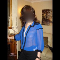 Pic #1Amateur dressed sexy Going Out