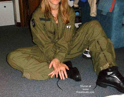 Pic #1Gunship Pilot Gets Her 